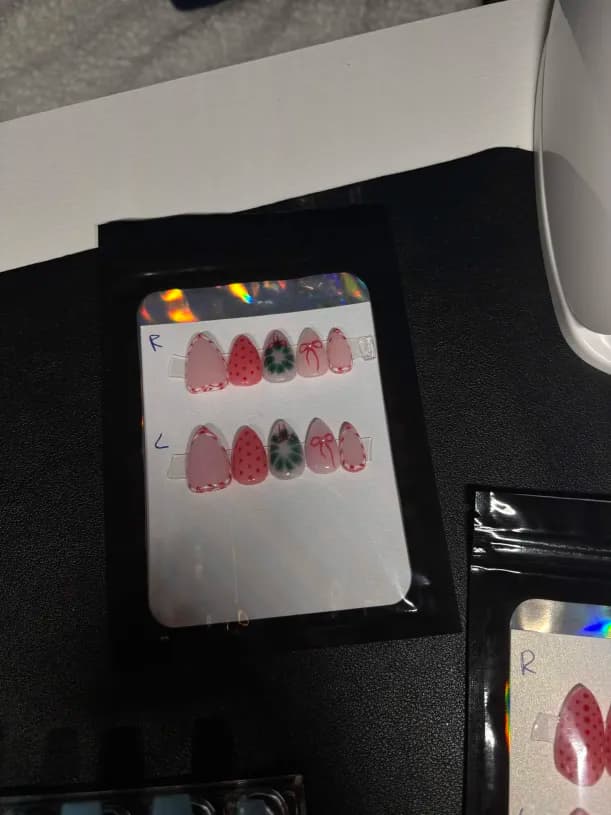 Custom press on nails